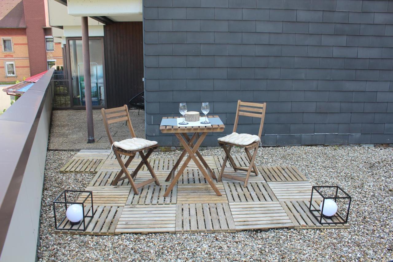 1-Zimmer-Apartment Mit Grossem Balkon Schönwalde Exterior foto